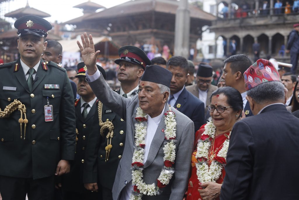 राष्ट्रपति पौडेलले गरे पाटनस्थित श्रीकृष्ण मन्दिरमा पूजा आराधना